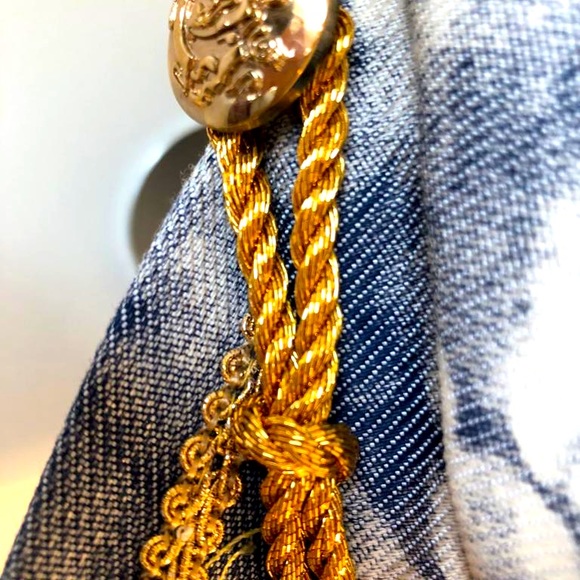 Fashionable Chauffeur’s Hat - Picture 6 of 6